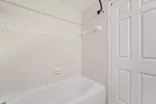 2001 Holcombe Blvd, Houston, TX 77030 - Photo 12