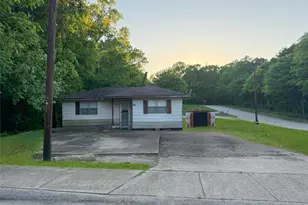 1201 El Rd, Huntsville, TX 77320 - Photo 1