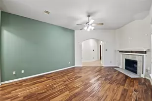 9762 Wheaton Edge Ln, Houston, TX 77095 - Photo 6