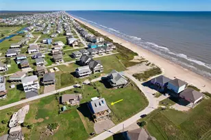 862 Gregory Ln, Port Bolivar, TX 77650 - Photo 1