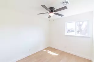 11810 Sorsby Way, Houston, TX 77047 - Photo 10