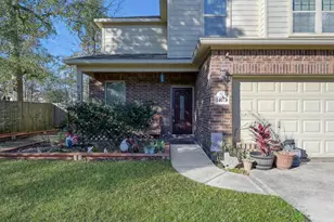 14073 Broken Arrow Dr, Willis, TX 77378 - Photo 2