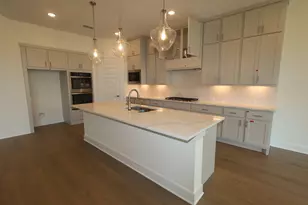 19703 Centennial Pk Ln, Cypress, TX 77433 - Photo 2