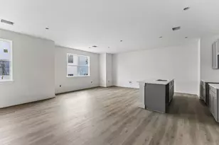 2025 Oak Forest Dr, Houston, TX 77018 - Photo 18