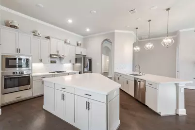 23 Whitbarrow Place, The Woodlands, TX 77375 - Photo 8