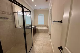 6353 Richmond Ave, Houston, TX 77057 - Photo 14