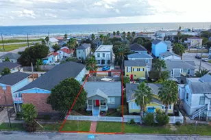 917 Avenue K, Galveston, TX 77550 - Photo 1