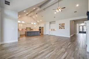 28518 Jade Springs Ln, Fulshear, TX 77441 - Photo 24