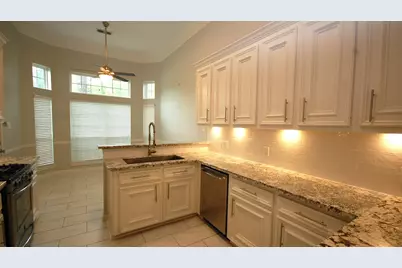 21818 Windsor Castle Drive, Spring, TX 77388 - Photo 4