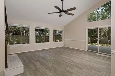 26 Southfork Pines Place, The Woodlands, TX 77381 - Photo 4