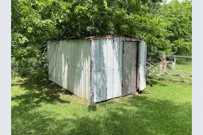 6708 Hawthorne Road, Hitchcock, TX 77563 - Photo 10