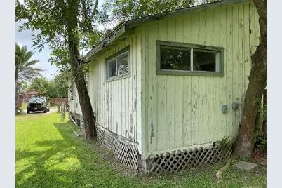 6708 Hawthorne Road, Hitchcock, TX 77563 - Photo 8