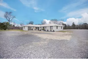 3709 Beaumont, Liberty, TX 77575 - Photo 2