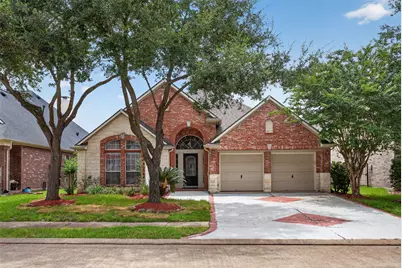 14326 Manorbier Lane, Sugar Land, TX 77498 - Photo 2