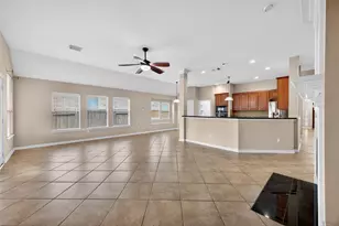 14326 Manorbier Ln, Sugar Land, TX 77498 - Photo 12