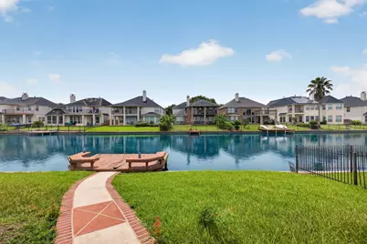 14326 Manorbier Lane, Sugar Land, TX 77498 - Photo 26