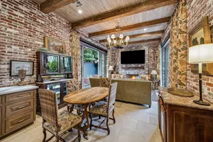 2158 Chilton Rd, Houston, TX 77019 - Photo 22