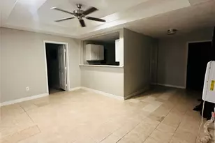 4410 Galesburg St, Houston, TX 77051 - Photo 4