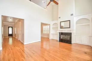 7626 E Jordan Cove, Houston, TX 77055 - Photo 1