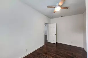 1105 Erin St, Houston, TX 77009 - Photo 10