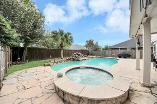 1315 Chalk Rock Dr, Houston, TX 77067 - Photo 6