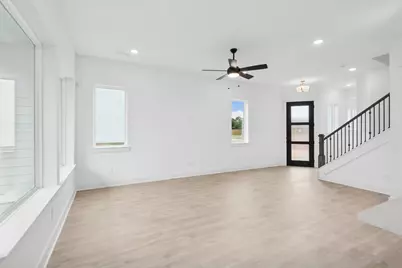 16038 Hayes Park Drive, Houston, TX 77079 - Photo 18