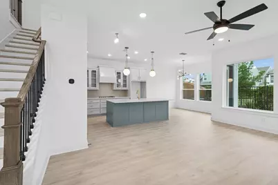 16038 Hayes Park Drive, Houston, TX 77079 - Photo 14