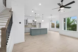 16038 Hayes Pk Dr, Houston, TX 77079 - Photo 14