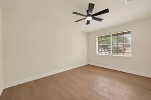 9527 Vanwood St, Houston, TX 77040 - Photo 18