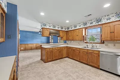 103 Beaver Tail Point, Houston, TX 77024 - Photo 8
