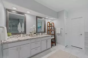 39 Creek Forest Ln, Conroe, TX 77384 - Photo 22