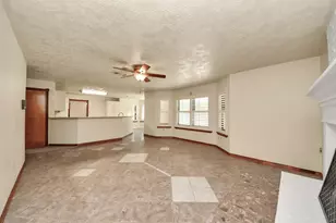 3515 Kansas St, Fresno, TX 77545 - Photo 16