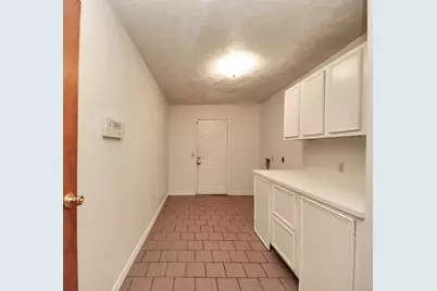 3515 Kansas Street, Fresno, TX 77545 - Photo 14