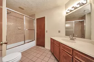 3515 Kansas St, Fresno, TX 77545 - Photo 8