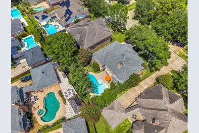 2010 Briarchester Drive, Katy, TX 77450 - Photo 4