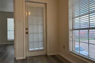 2626 Holly Hall St, Houston, TX 77054 - Photo 10