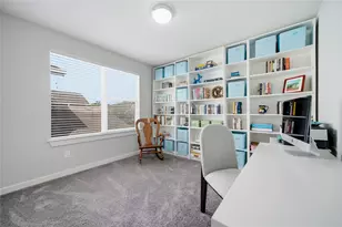 910 Hillstar St, Houston, TX 77009 - Photo 16