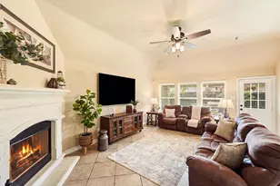 16707 Lavon Lake Ln, Houston, TX 77044 - Photo 6