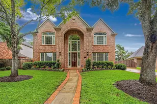 4811 Rachelle Ct, Katy, TX 77450 - Photo 2