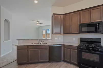 26397 Cooperstown Way, Splendora, TX 77372 - Photo 6