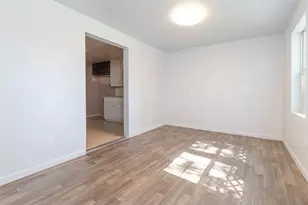 4425 Harding Dr, Beaumont, TX 77703 - Photo 10