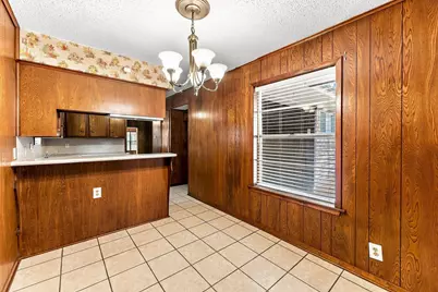 323 Park Hill Street, Huntsville, TX 77340 - Photo 6