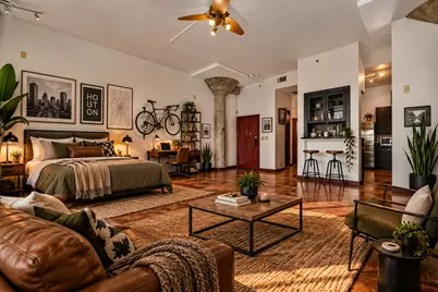 2205 McKinney Street #306, Houston, TX 77003 - Photo 2