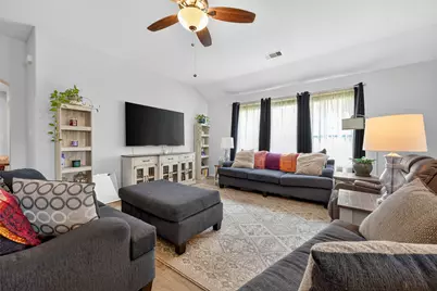 6207 Twin Fawns Drive, Conroe, TX 77303 - Photo 12