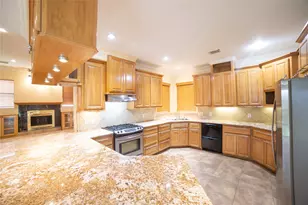 1107 Du Barry Ln, Houston, TX 77018 - Photo 6