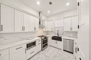 2416 Sumpter St, Houston, TX 77026 - Photo 4