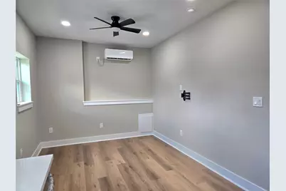 7830 Woodlyn Road #B, Houston, TX 77028 - Photo 4