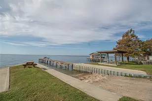 320 Bridgeview Dr, Onalaska, TX 77360 - Photo 42