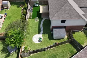 10054 Rio Bravo Rd, Houston, TX 77064 - Photo 36