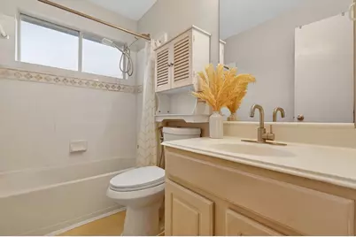 10054 Rio Bravo Road, Houston, TX 77064 - Photo 28